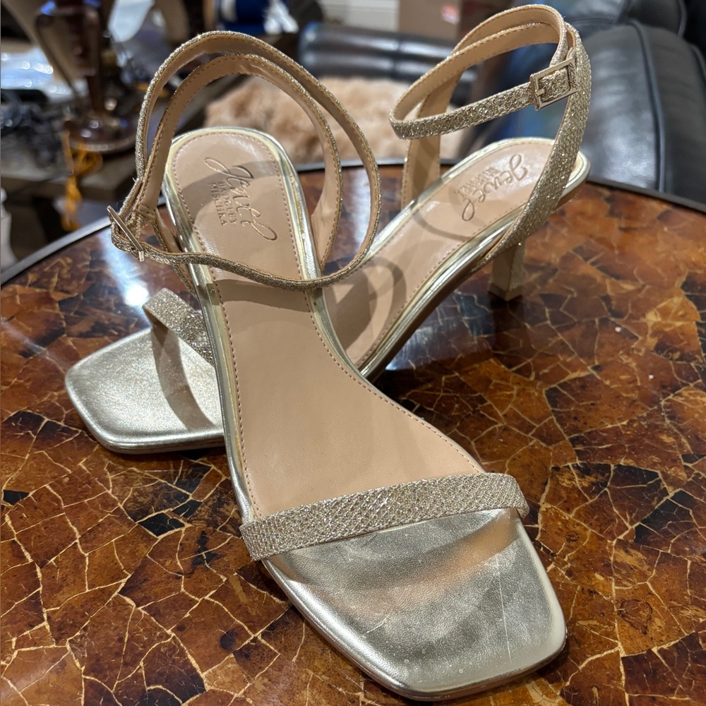 Elegant Gold Strappy Heels